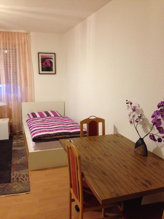 City Apartment In Nuernberg Am Plaerrer Екстериор снимка